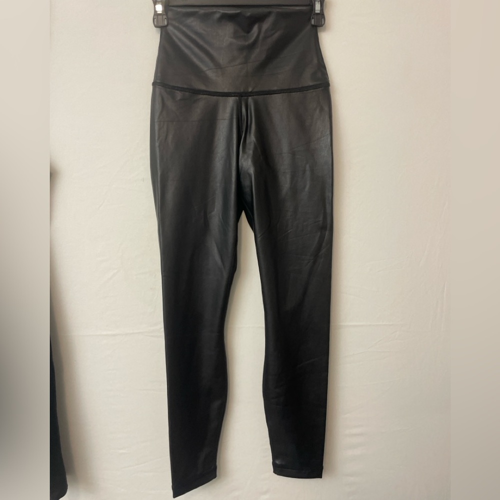90 Degree by Reflex women’s size XS Faux-Leather High-Waist Leggings– NWOT(J5✨